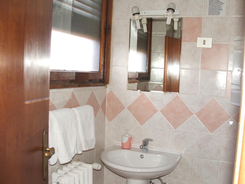 B&B La Cubanina Ρώμη Εξωτερικό φωτογραφία